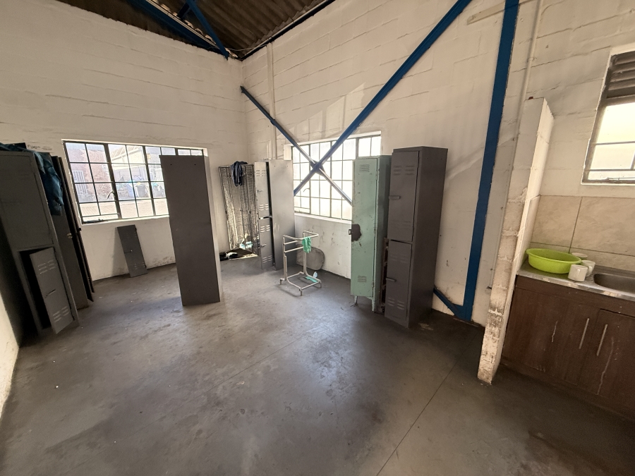 To Let Commercial Property for Rent in Beaconvale Western Cape